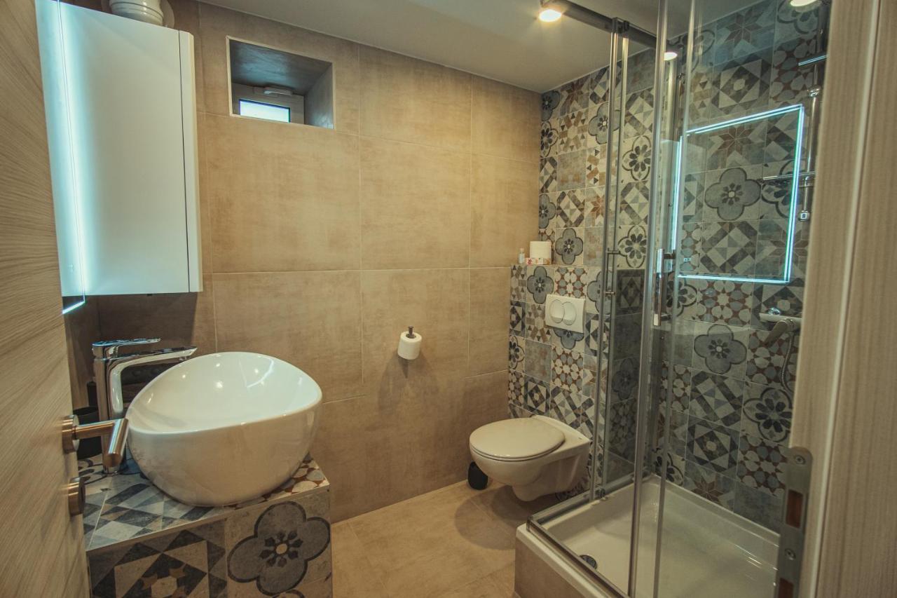 Apartmani Infinity Osijek Exterior foto